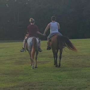 Meet your Posher, Brooke